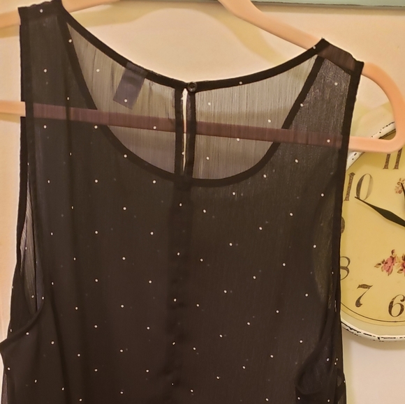 EUC Sheer Sleeveless Tank - Picture 1 of 3